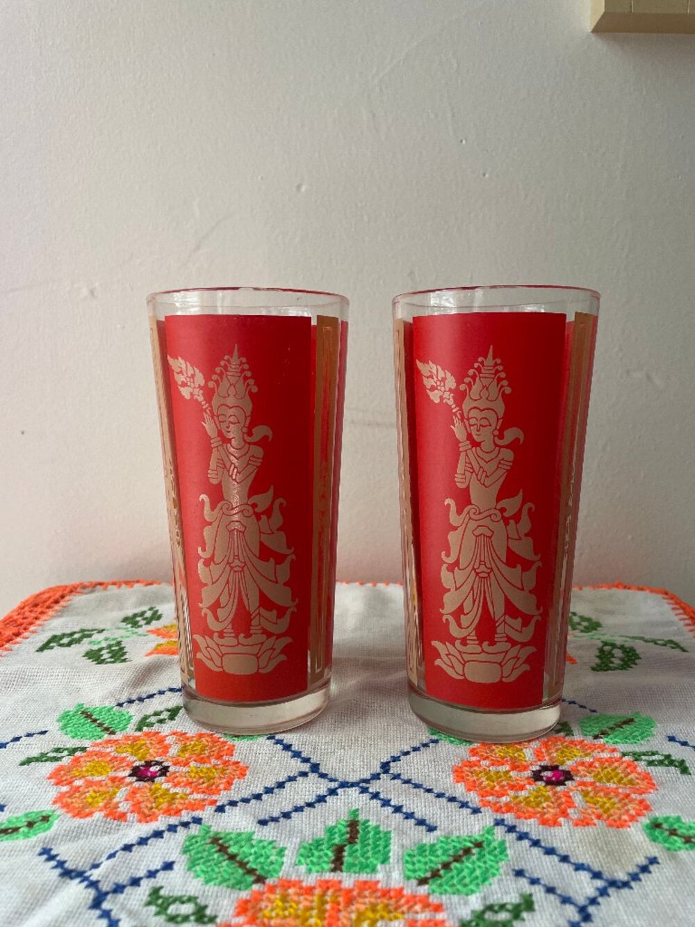 Vintage 1960s Thai Red & Gold Highball Glasses Set of 2!